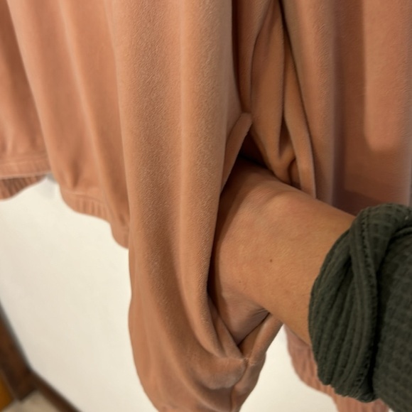 FILA Soft Blush Pink Embroidered Lettering Quarter Zip Velour Sweatshirt Hoodie - Picture 9 of 9